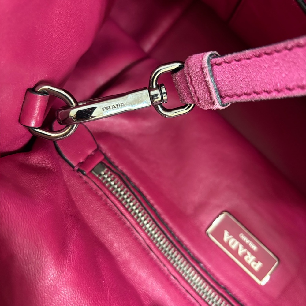 🆕 Prada Milano two way Suede Tote Bag👜 - Picture 12 of 12